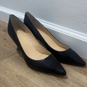 Ivanka Trump Black Pointed Heels